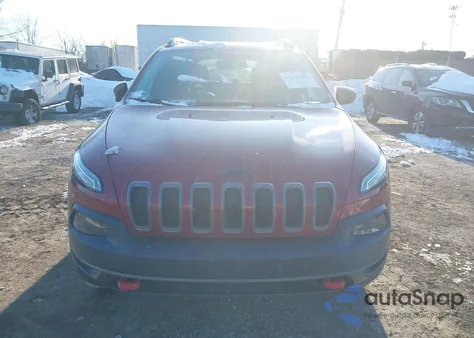 2015 Jeep Cherokee Trailhawk from USA, damaged, VIN 1C4PJMBS3FW738432